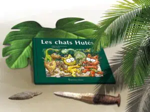 Album Les chats Hutés livre mis en scène